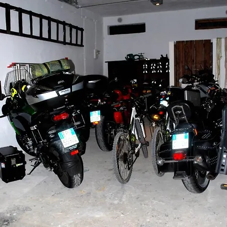 Lokunja Bed&breakfast Bed & Breakfast Pag Town