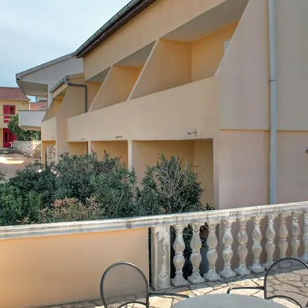 Lokunja Bed&breakfast