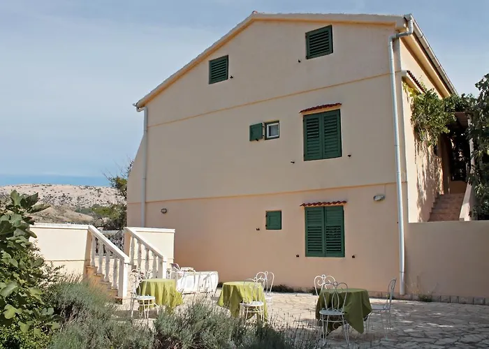 Lokunja Bed&breakfast Bed & Breakfast