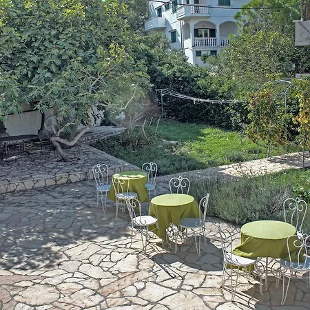 Bed & Breakfast Lokunja